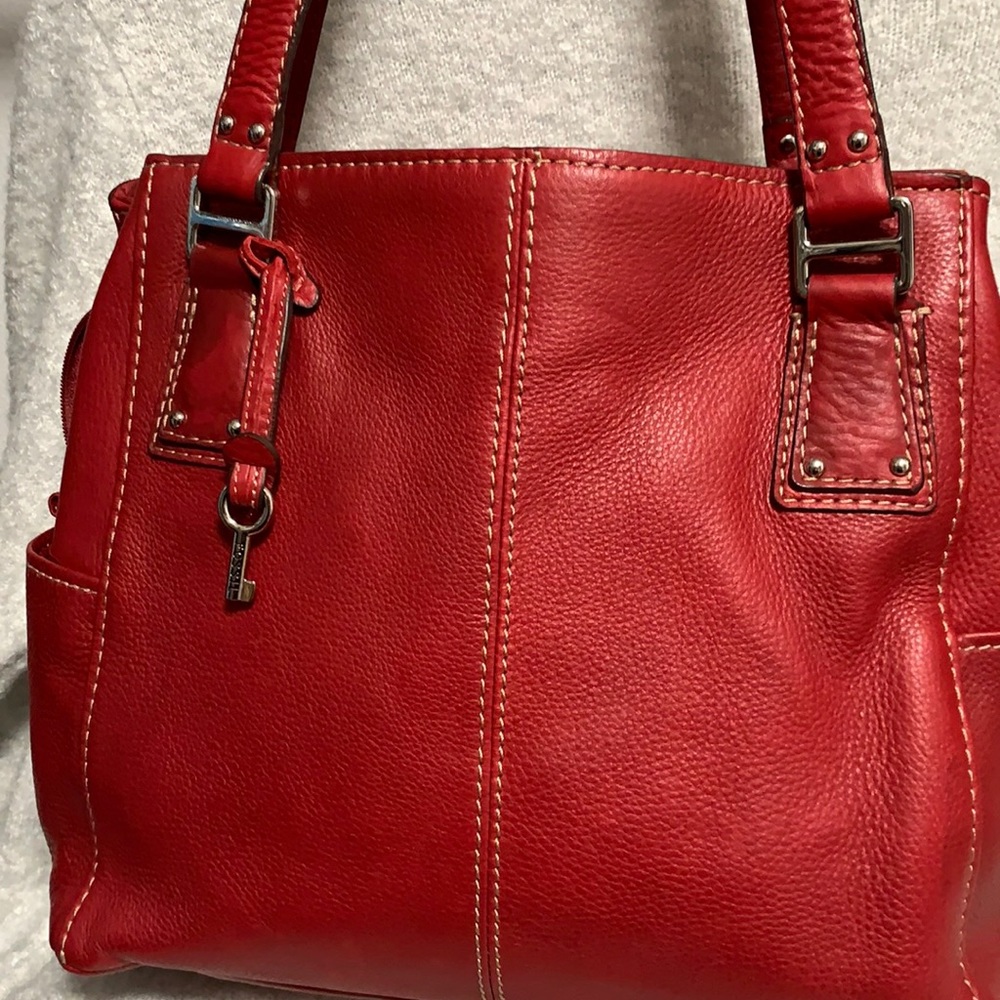 Fossil, Leather red bag 3 compartments with 2 side packets, Like New